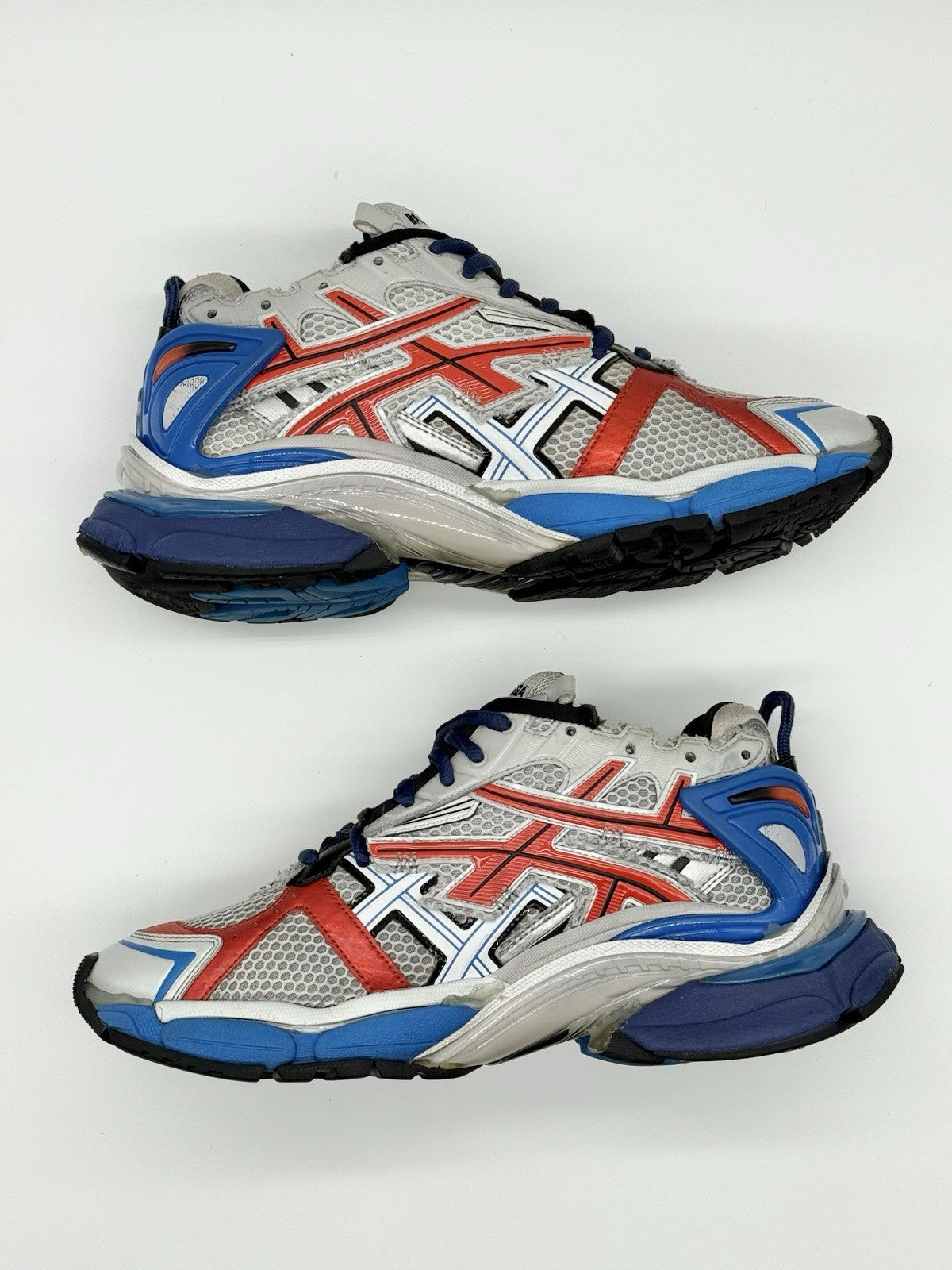 Size 9 - Balenciaga Runner Sneaker Grey Red Blue