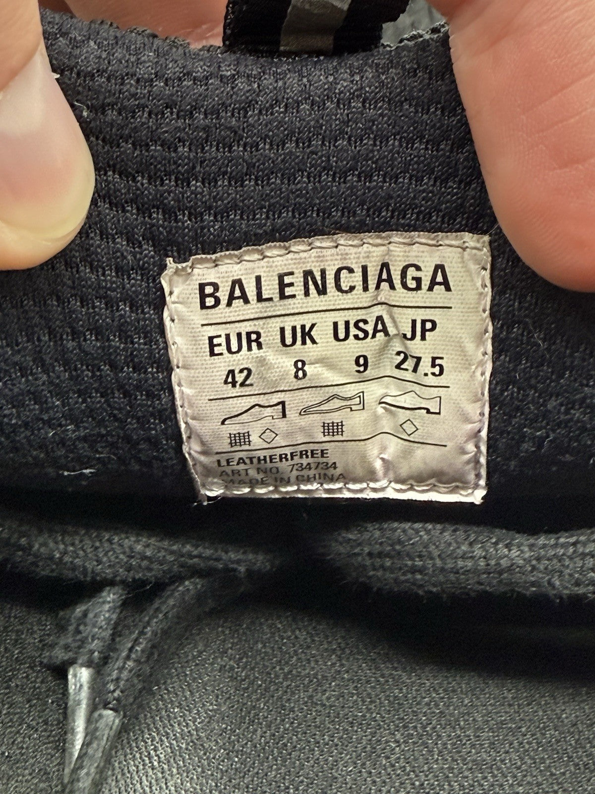Size 9 - Balenciaga 3XL Sneaker Worn-Out - Black