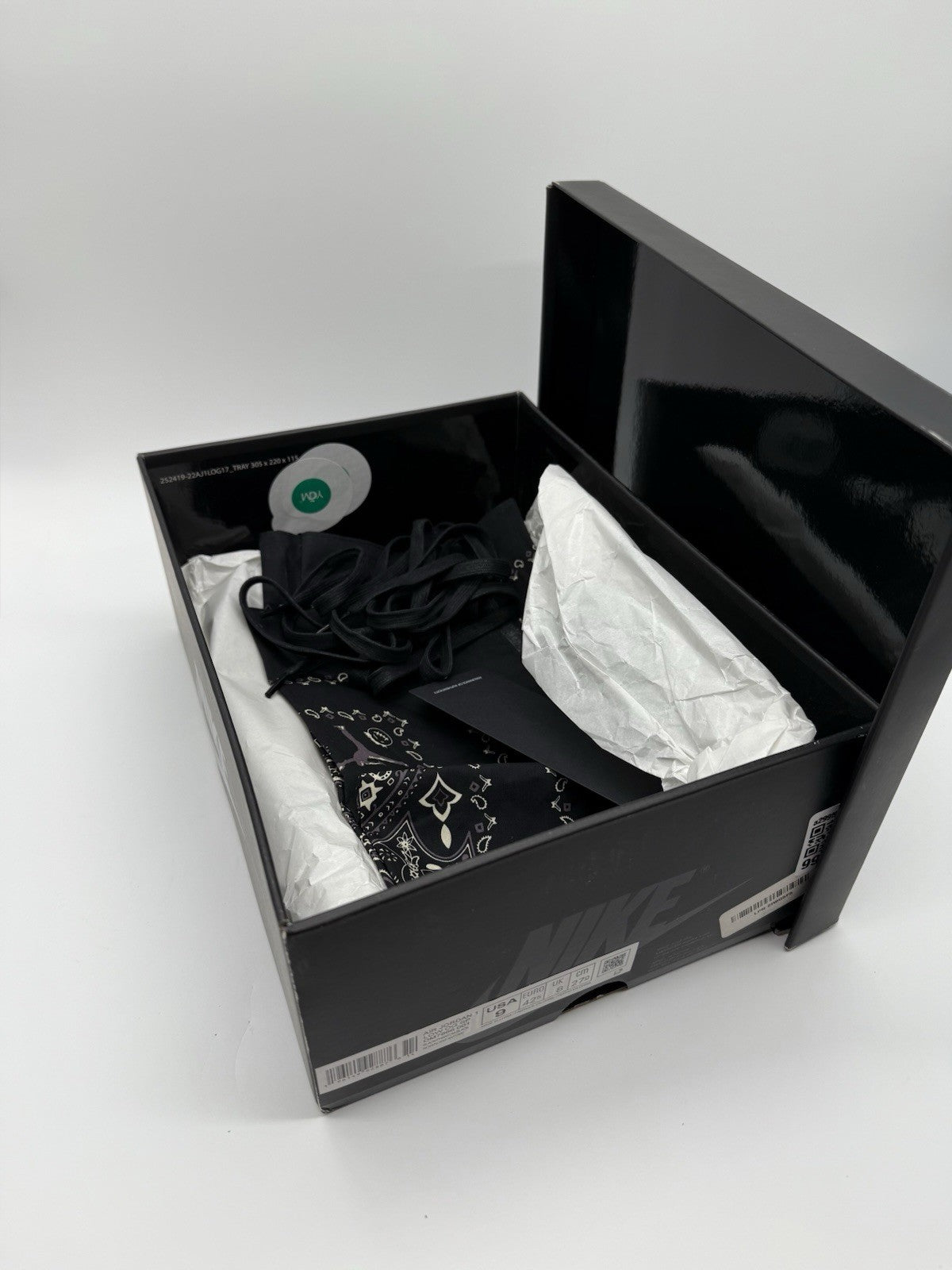 Size 9 - Jordan 1 Retro Low OG SP x Travis Scott Black Phantom