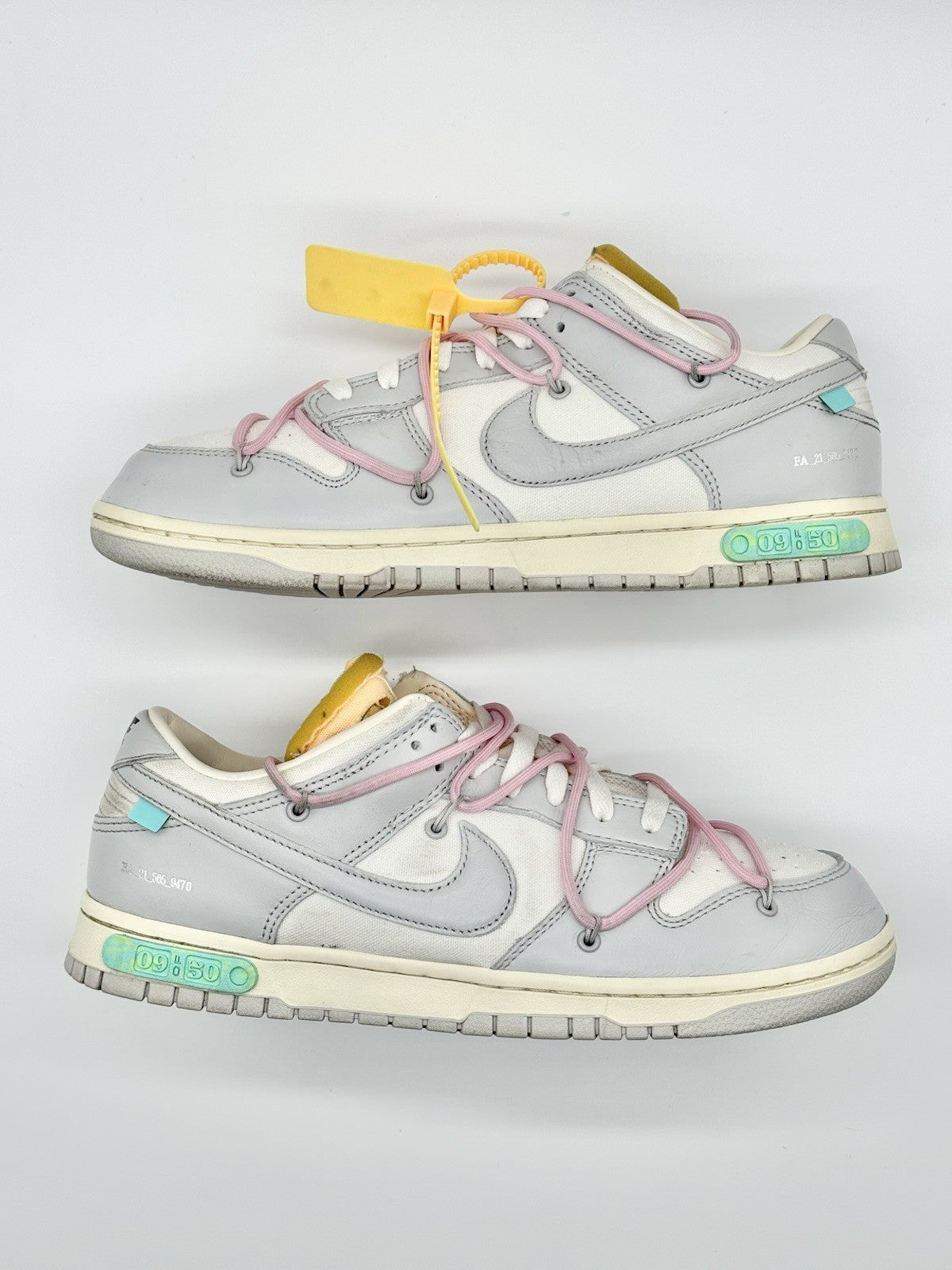 Size 11.5 - Nike Off-White x Dunk Low Lot 09 of 50