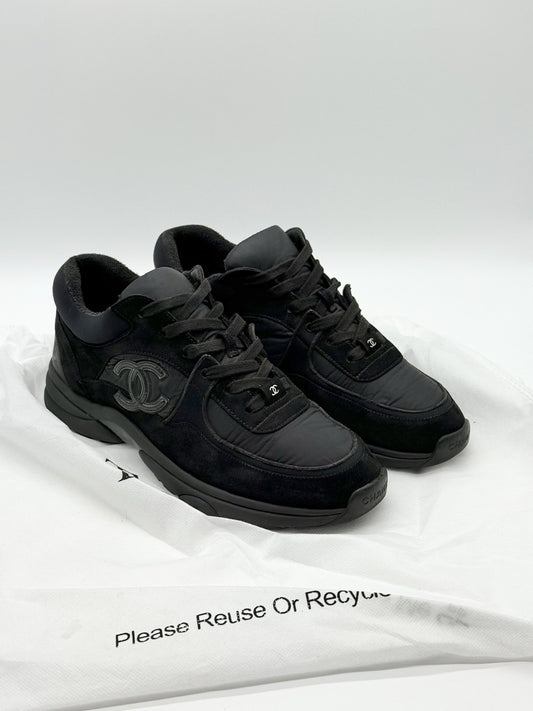Size 7.5 - Chanel Sneaker Black Men