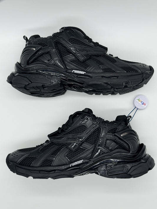 BRAND NEW Size 10 - Balenciaga Runner Sneaker Black