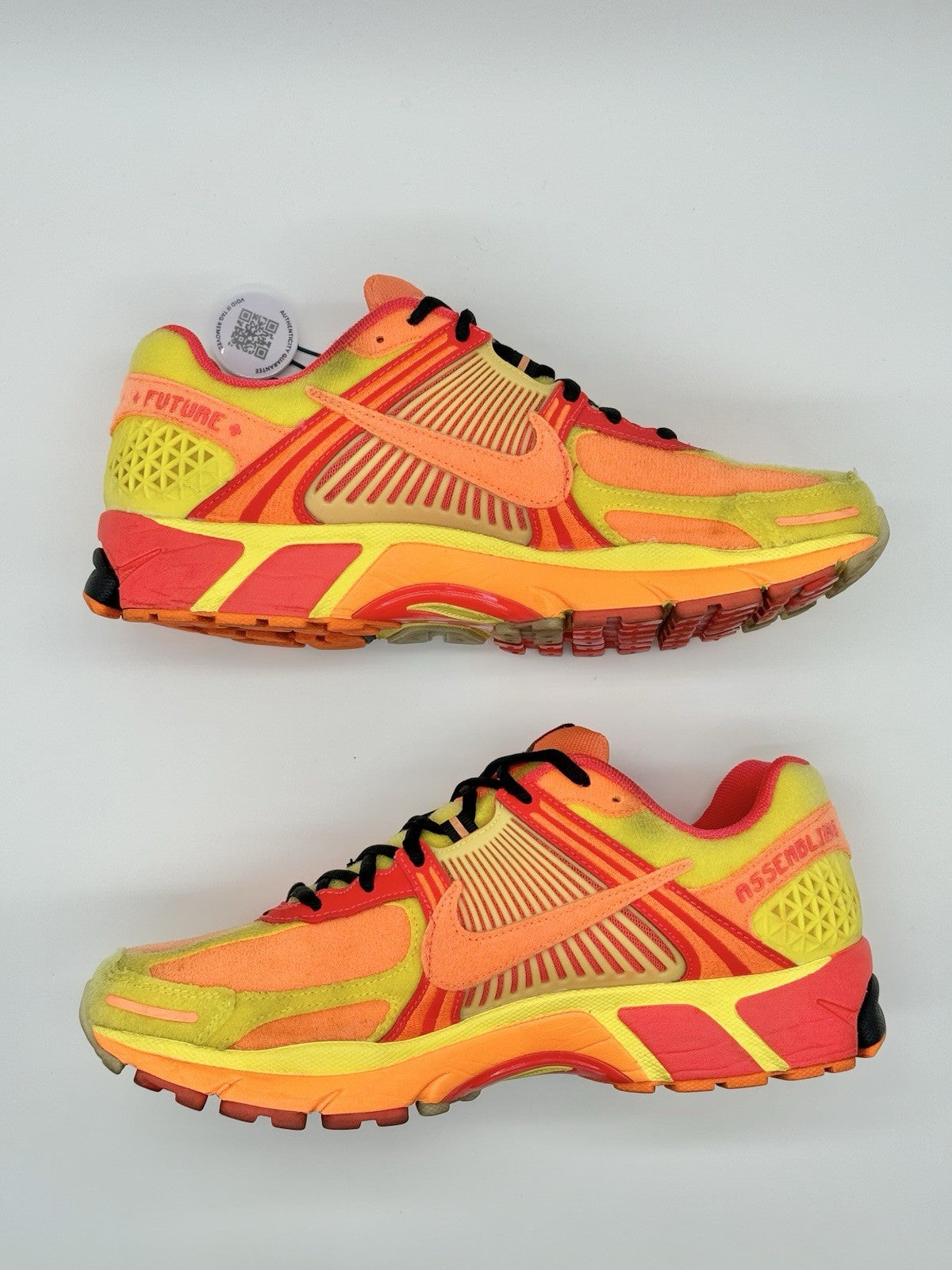 Size 9.5 - Nike Air Zoom Vomero 5 Doernbecher 2023