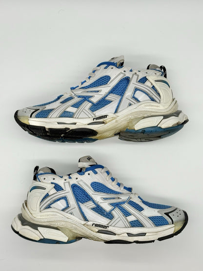 Size 8 - Balenciaga Runner Sneaker Blue