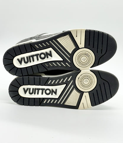 Size 8 - Louis Vuitton Trainer Low Black