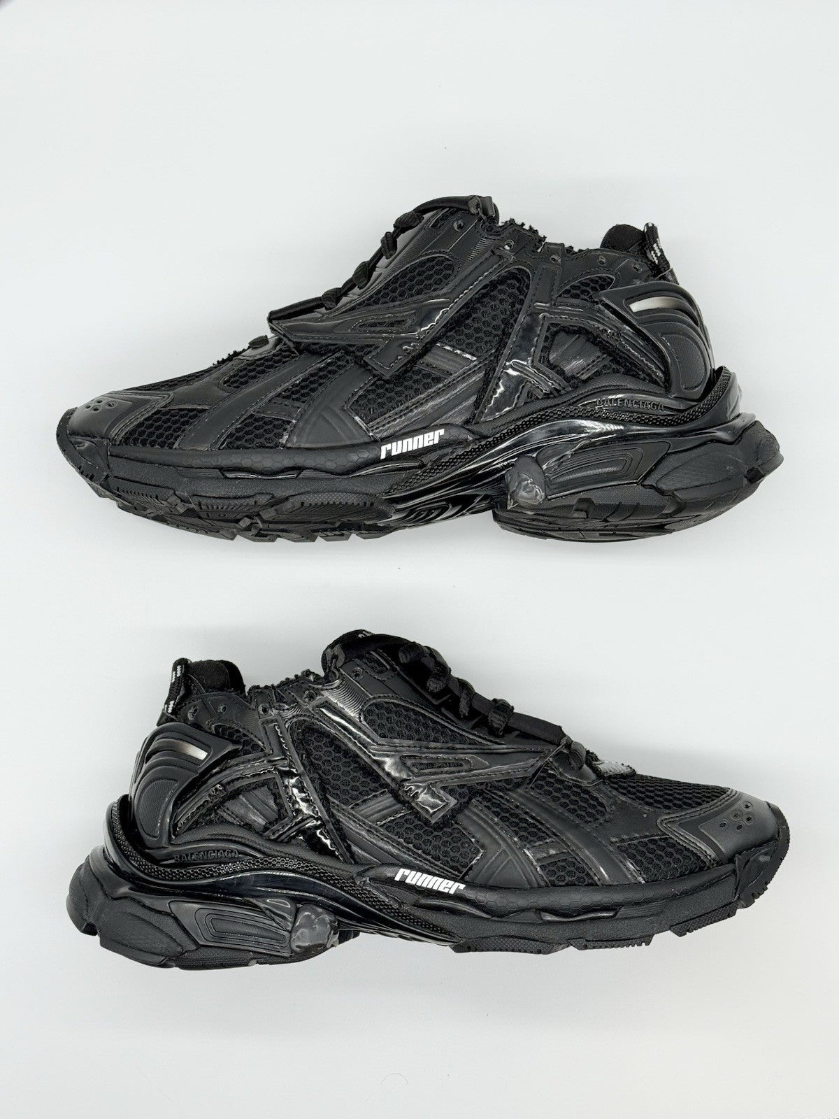 WORN ONCE Size 10 - Balenciaga Runner Sneaker Black