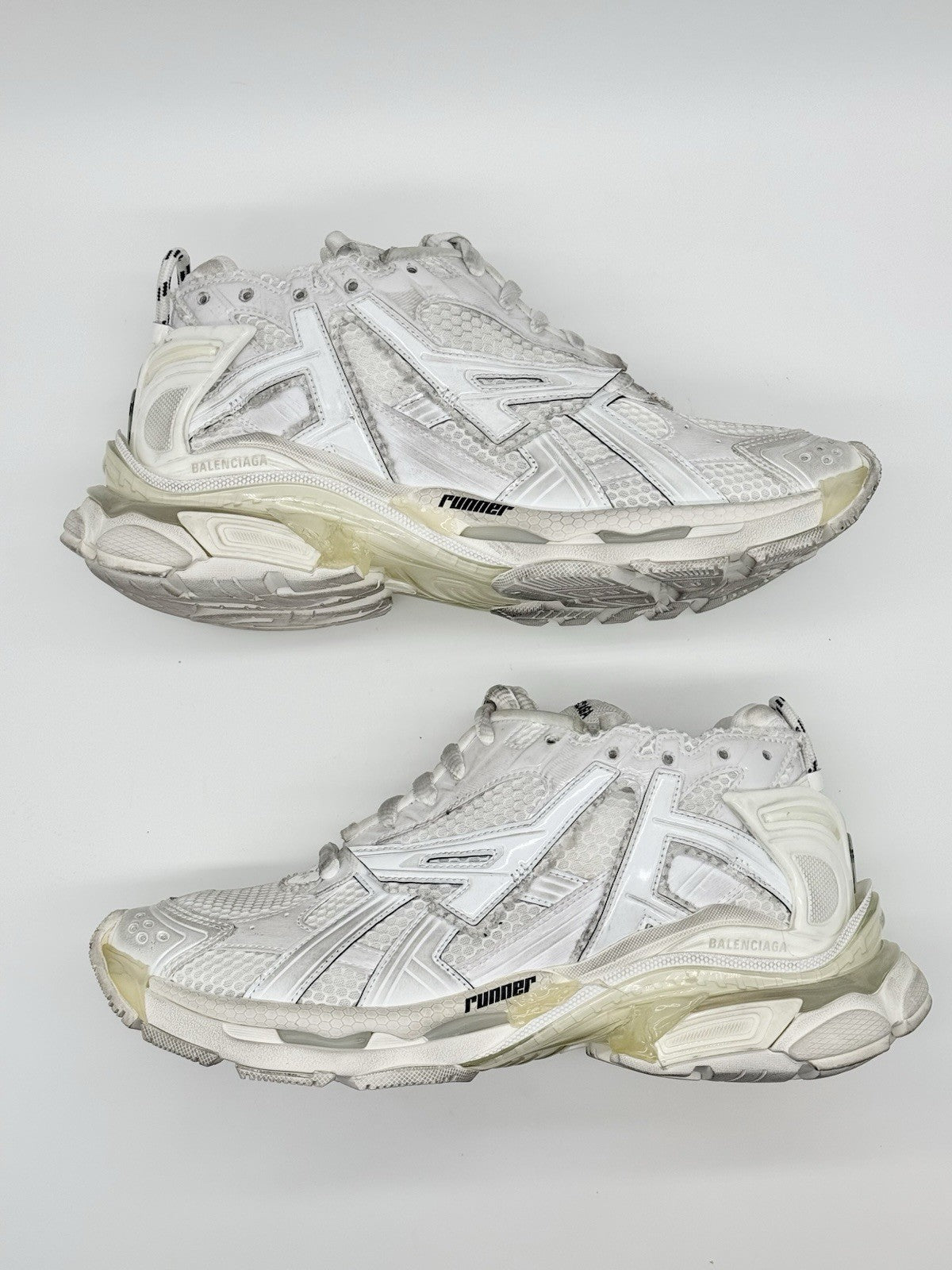 BRAND NEW Size 11 - Balenciaga Runner Sneaker White