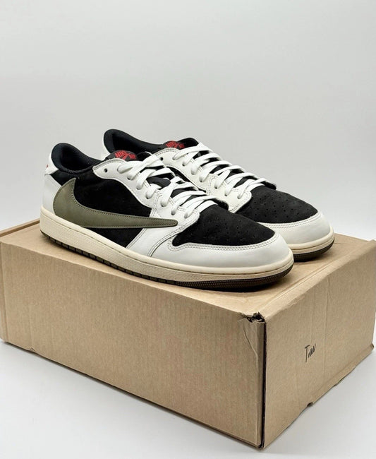 Size 12m/13.5w - Jordan 1 Retro OG x Travis Scott Low Olive