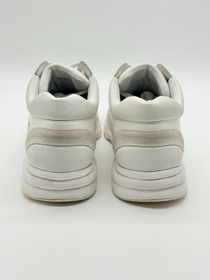 Size 9 - Chanel CC Logo Sneaker White