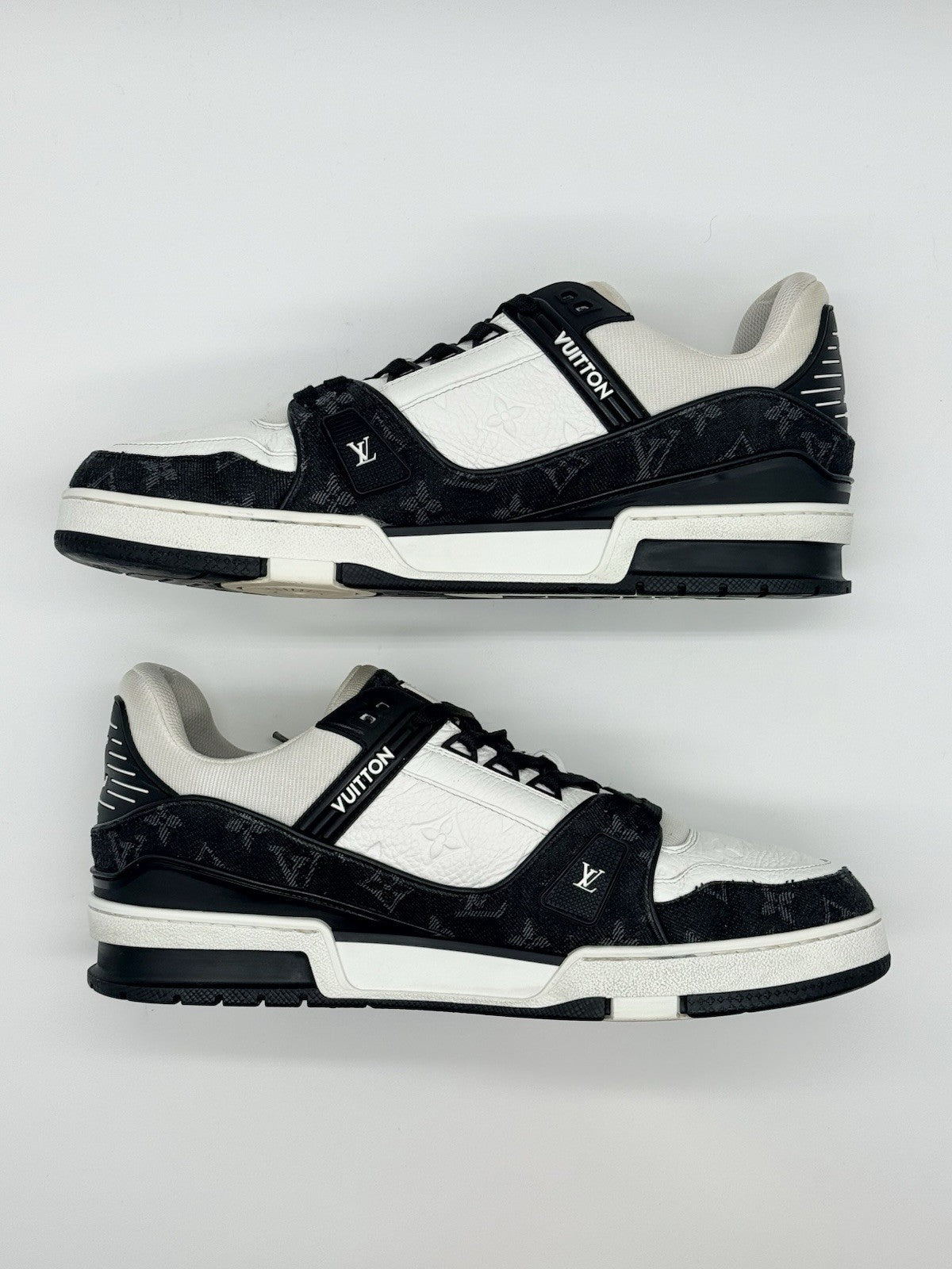 Size 10.5 - Louis Vuitton Trainer Low Black