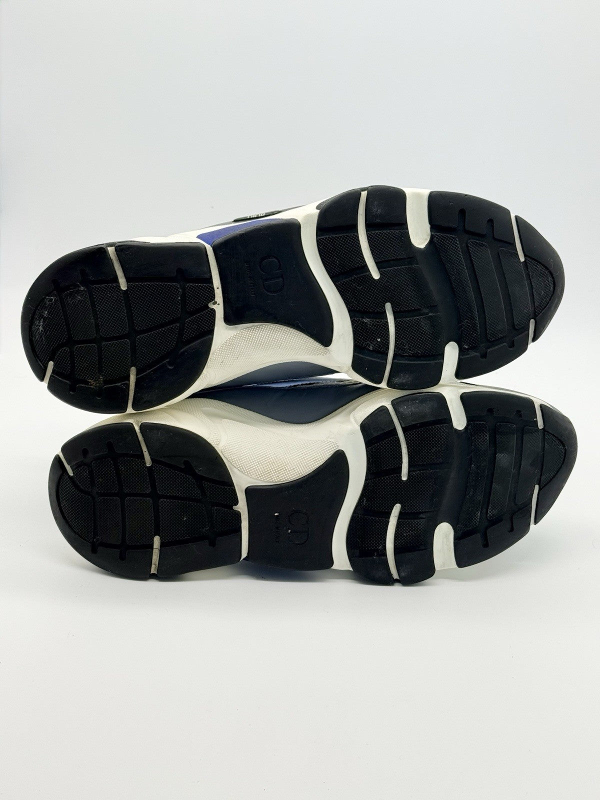 Size 10 - Dior B22 White Blue