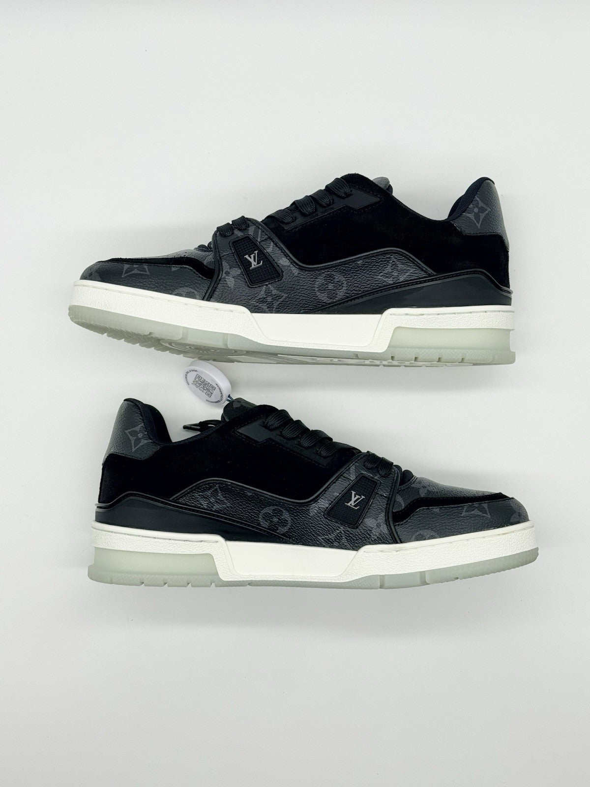 WORN ONCE Size 7 - Louis Vuitton Trainer Black Monogram