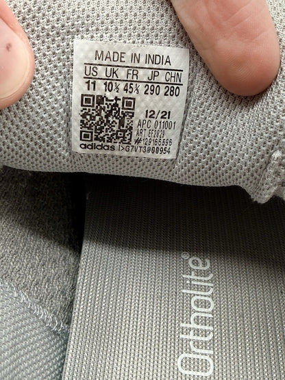 Size 11 - adidas Yeezy Boost 700 V2 Low Static