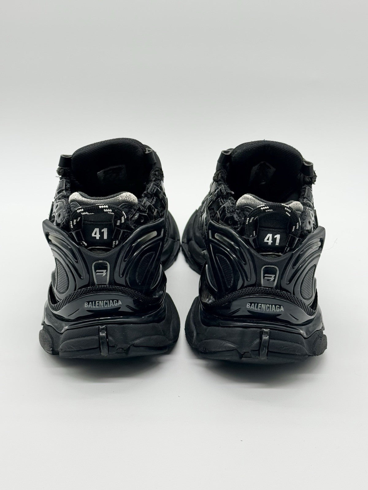 Size 8 - Balenciaga Runner Sneaker Black