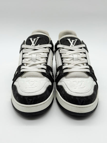 Size 8 - Louis Vuitton Trainer Low Black