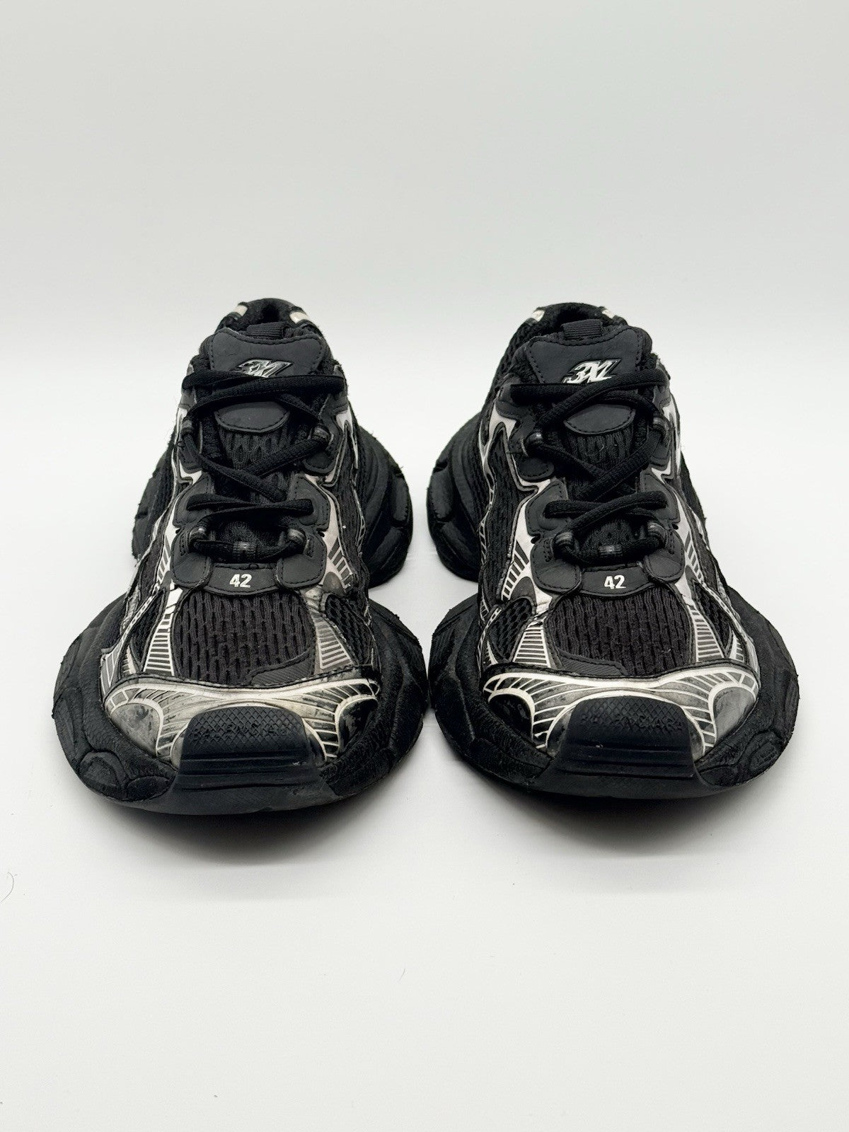 Size 9 - Balenciaga 3XL Sneaker Worn-Out - Black