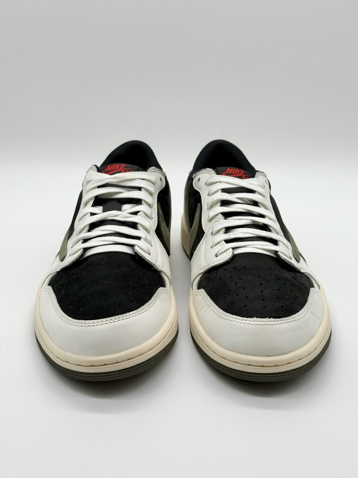 Size 12m/13.5w - Jordan 1 Retro OG x Travis Scott Low Olive