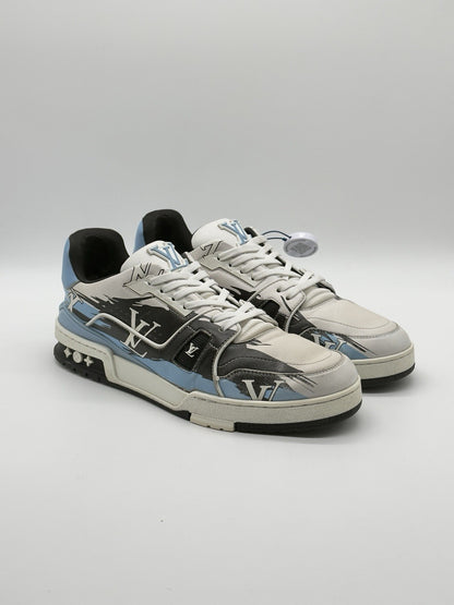 Size 10 - Louis Vuitton Trainer Low White Blue Black