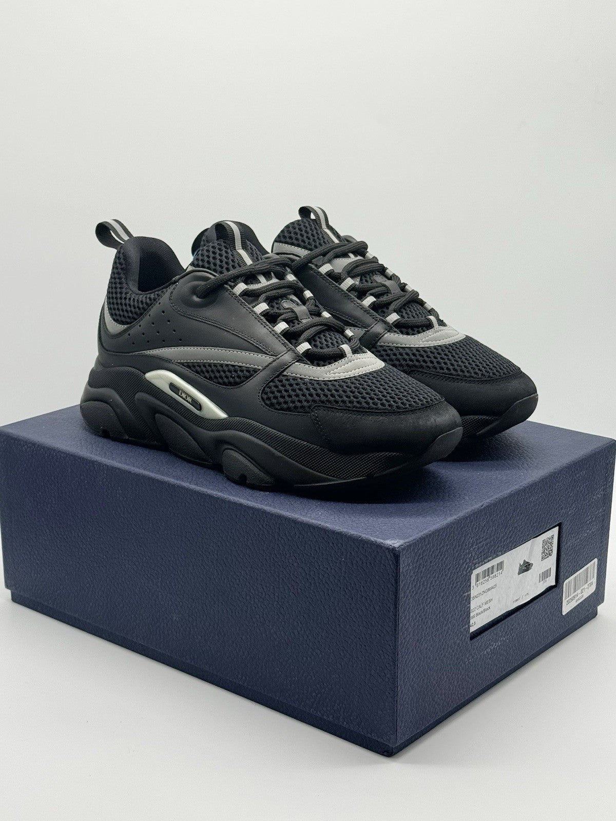 Size 9.5 - Dior B22 Black Reflective