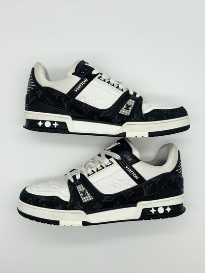 Size 9.5 - Louis Vuitton Trainer Low Black