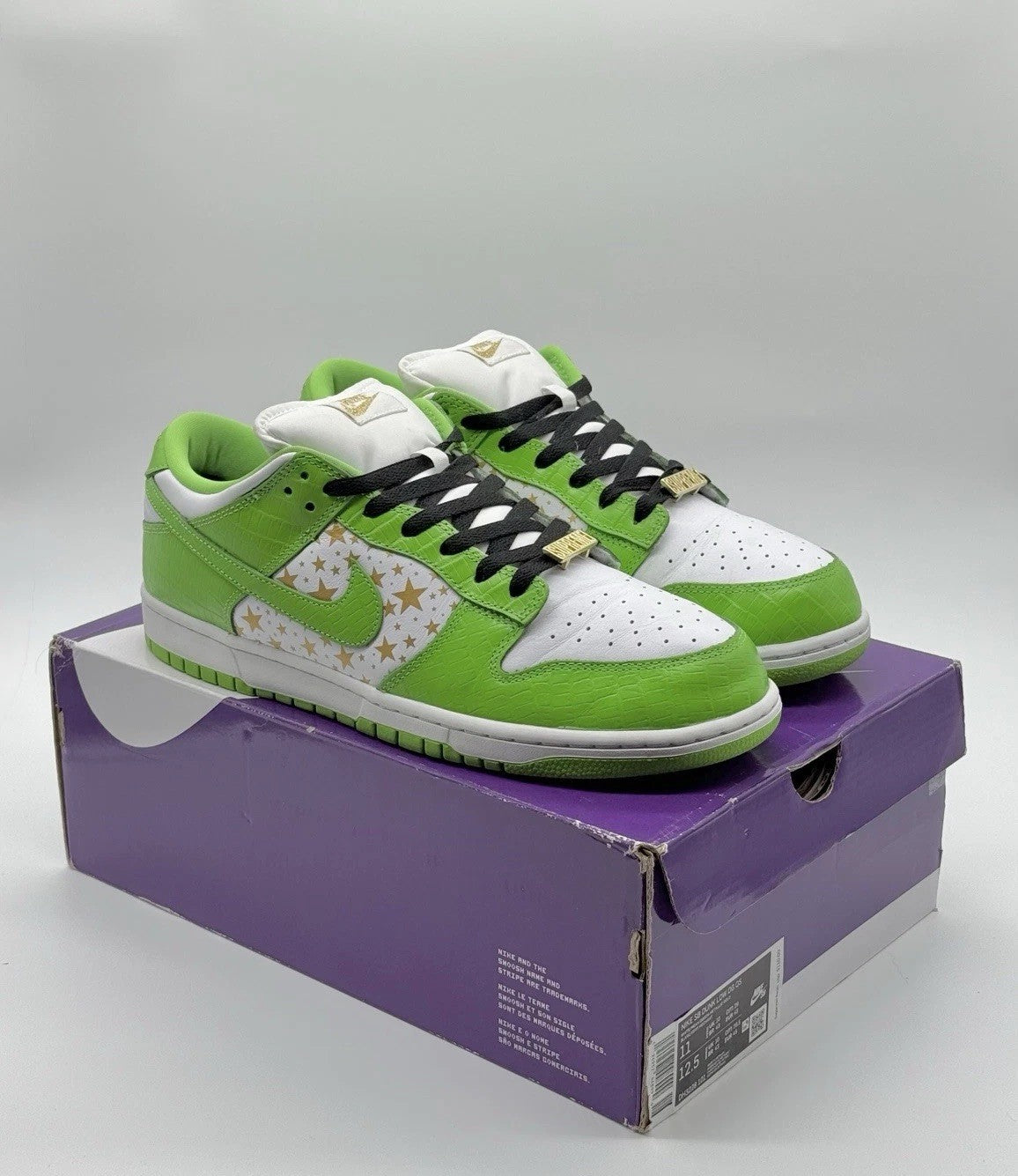 Size 11 - Supreme x Nike Dunk OG SB QS Low Mean Green