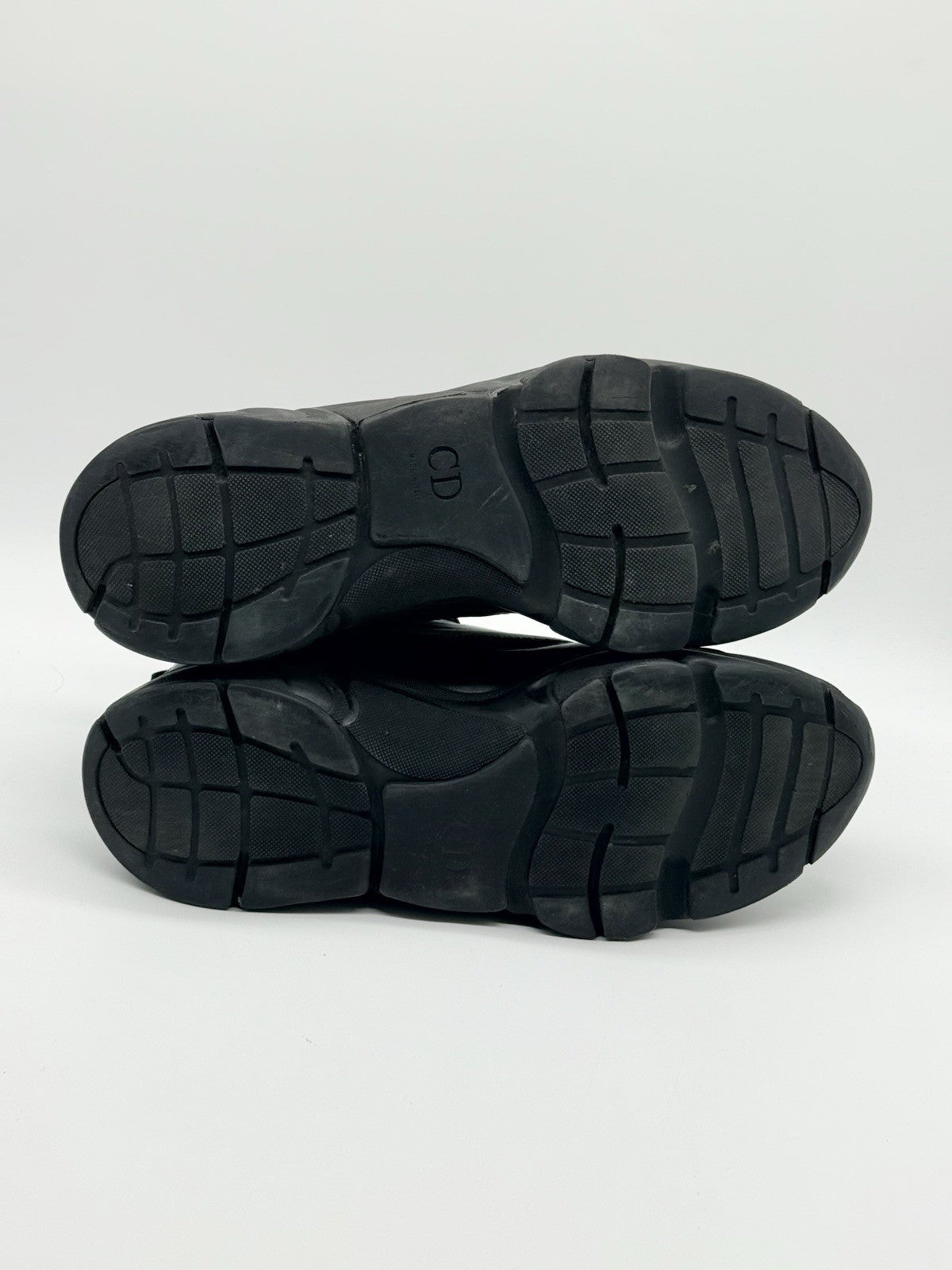 Size 13 - Dior B22 Black Reflective
