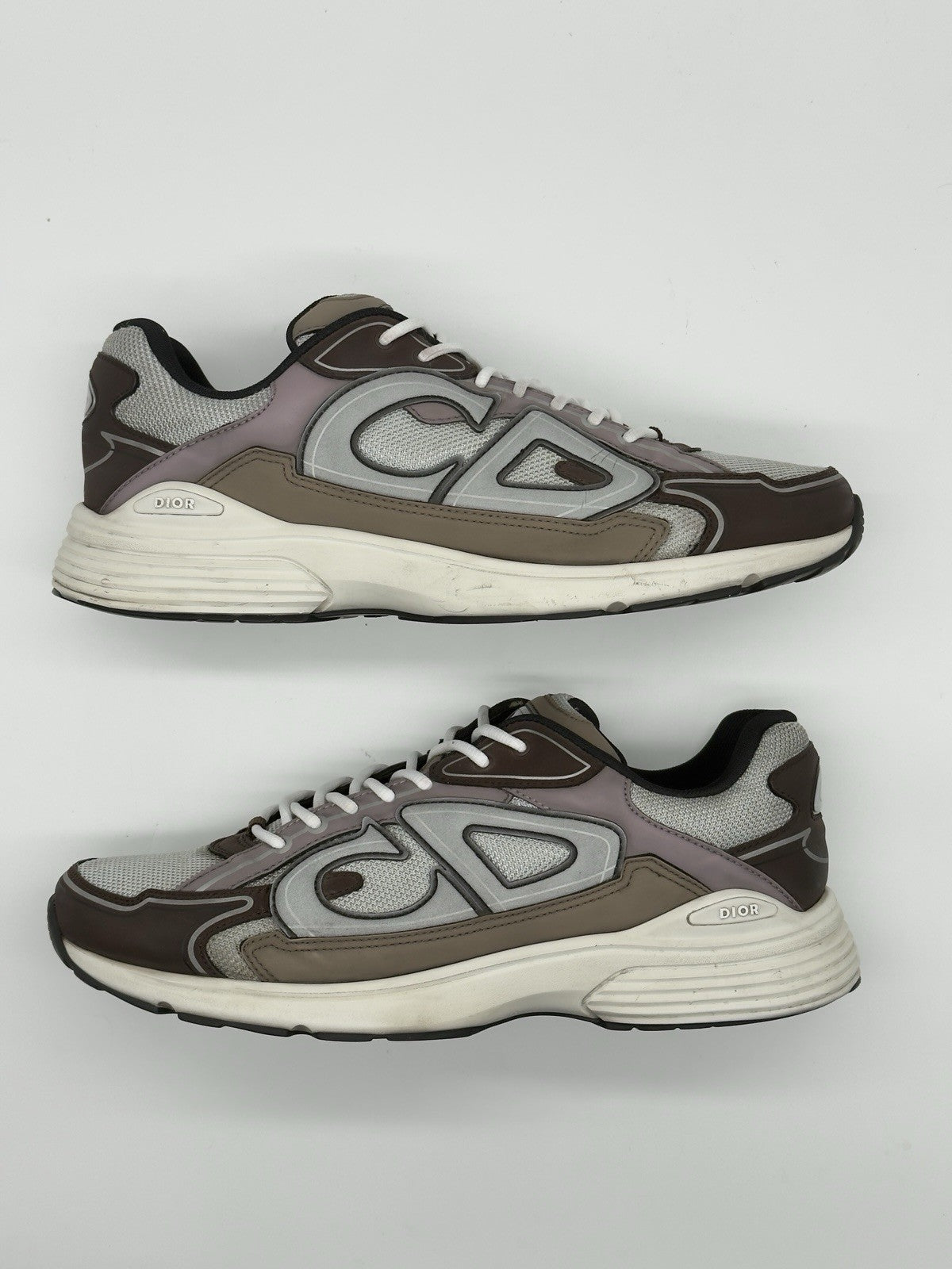 Size 12 - Dior B30 Reflective CD30 - White Beige Brown
