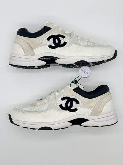 Size 13 - Chanel CC Logo Sneaker White Black