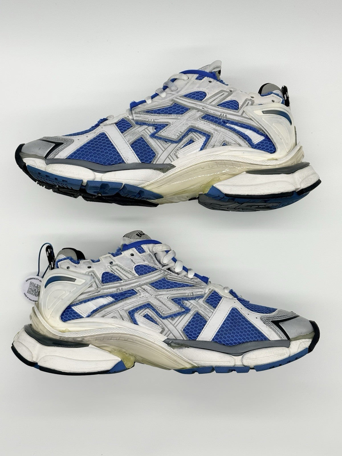 Size 10 - Balenciaga Runner Sneaker White Blue Yellow