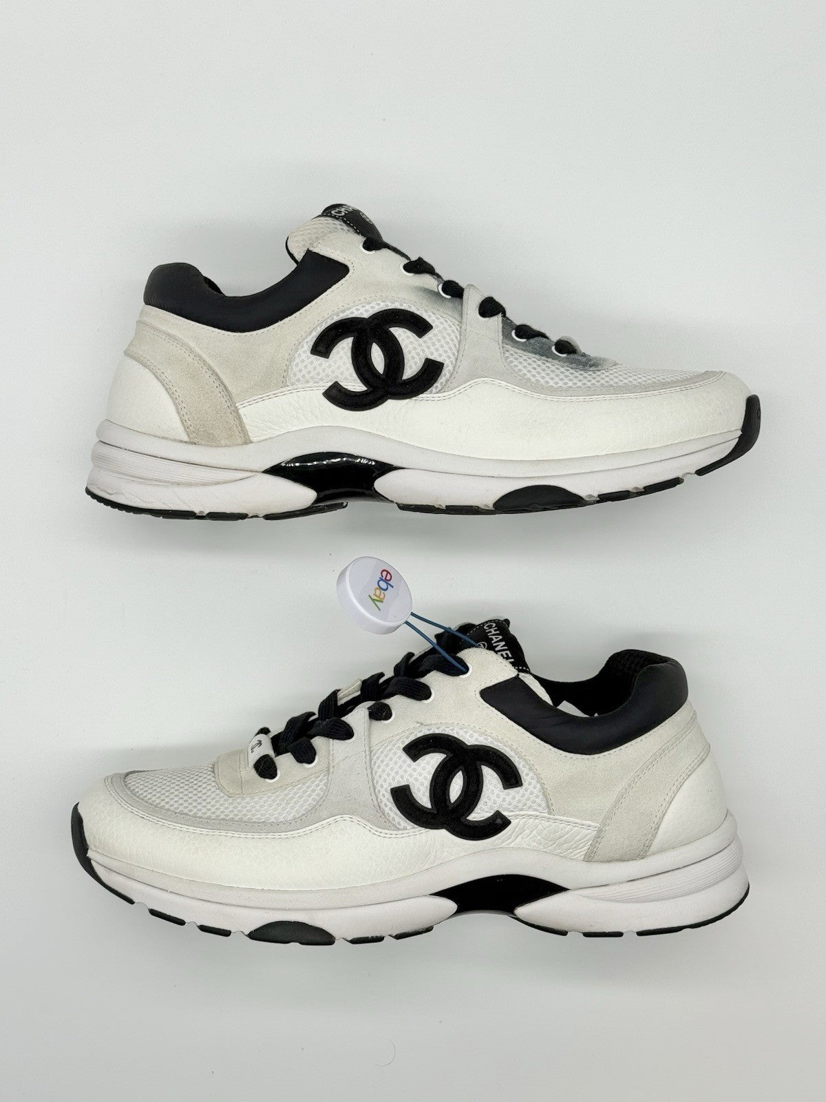 Size 11 - Chanel Sneaker CC Logo White Black