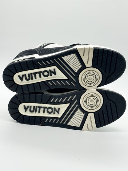 Size 8 - Louis Vuitton Trainer Low Black