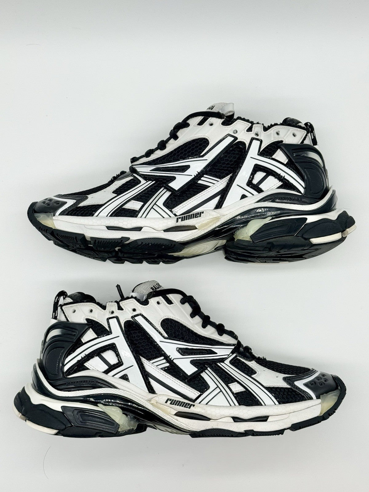 Size 11 - Balenciaga Runner Black White