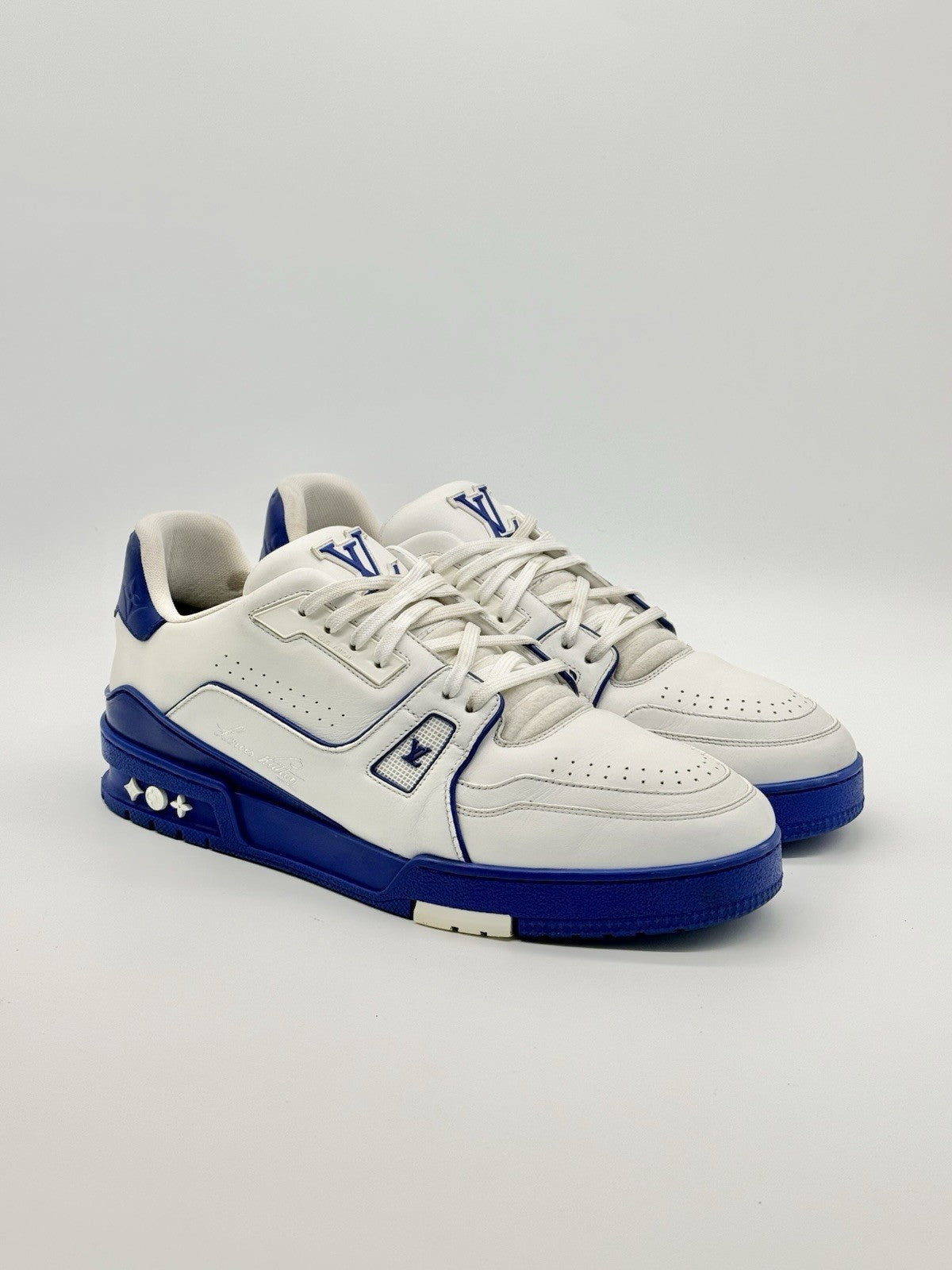 Size 10 - Louis Vuitton Trainer Low White Blue