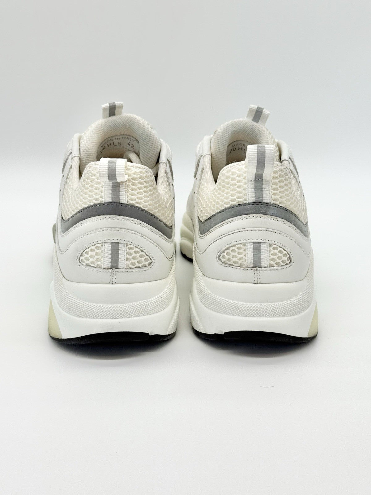 Size 9 - Dior B22 White