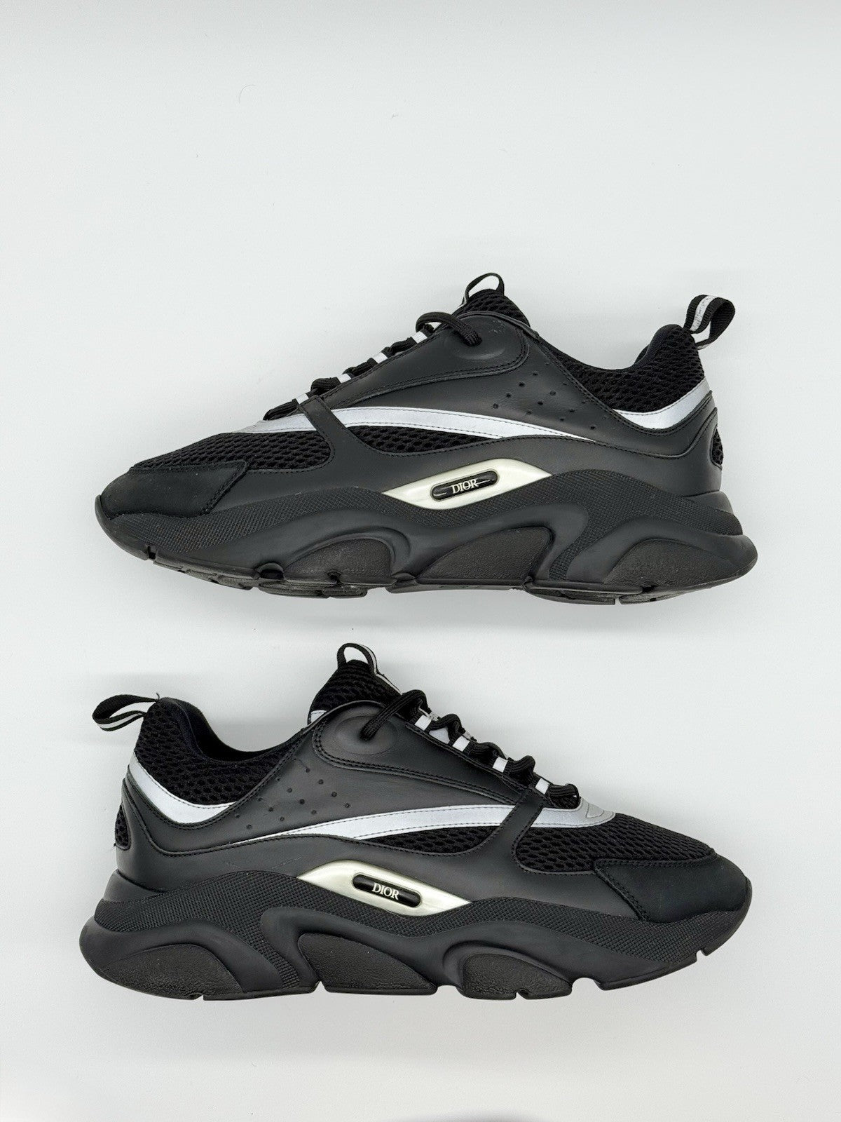 Size 9 - Dior B22 Black Reflective