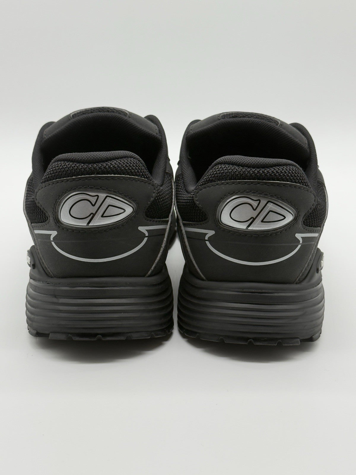 Size 11 - Dior B30 Black - 3SN279ZRF-H900
