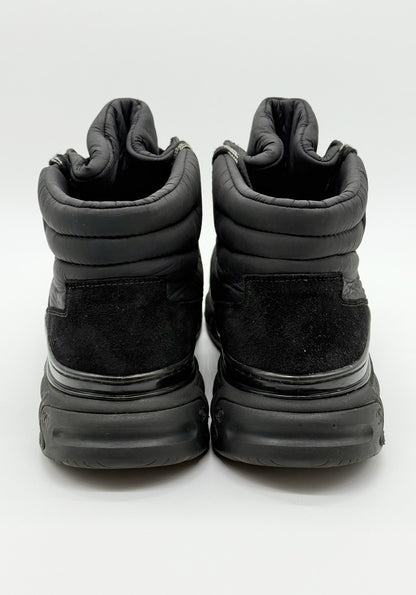 Size 11 - CHANEL high-top Boot Sneakers Black