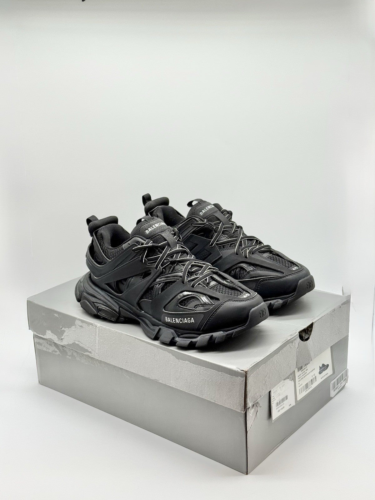 WORN ONCE Size 9 - Balenciaga Track Triple Black