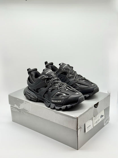 WORN ONCE Size 9 - Balenciaga Track Triple Black