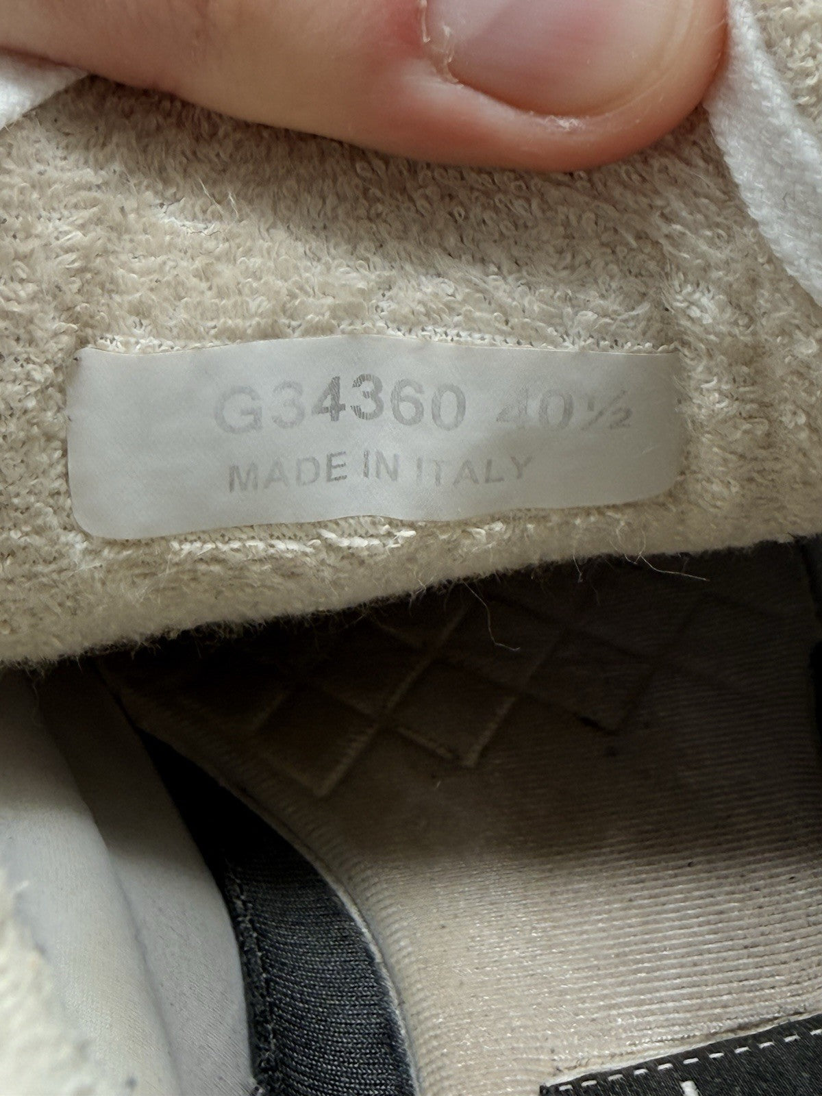 Size 7.5 - Chanel CC Logo Sneaker White