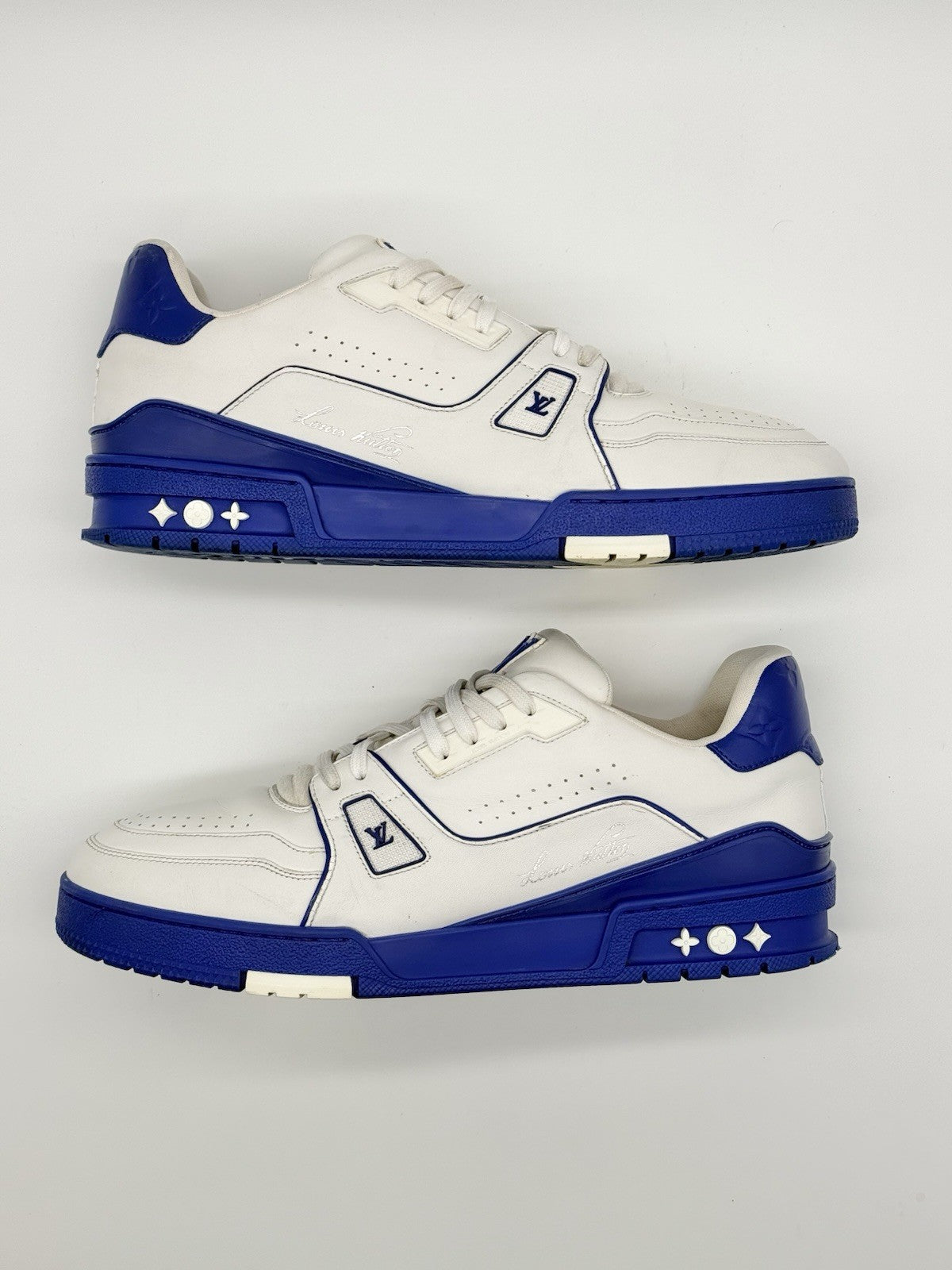 Size 10 - Louis Vuitton Trainer Low White Blue