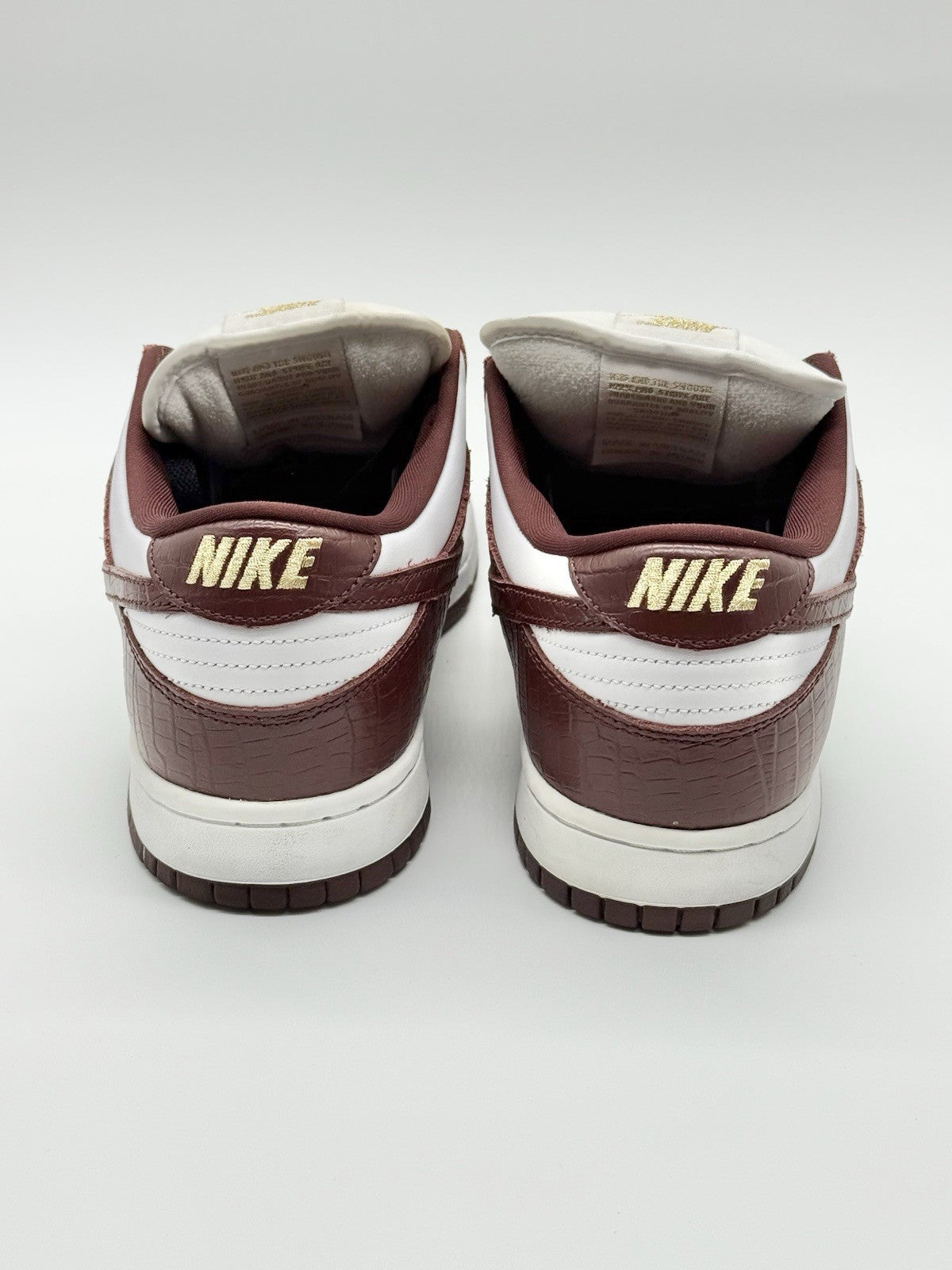 Size 11 - Supreme x Nike Dunk OG SB QS Low Barkroot Brown