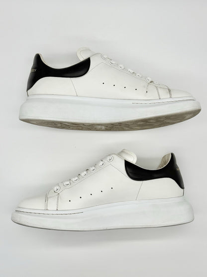 Alexander McQueen Oversized  White/Black