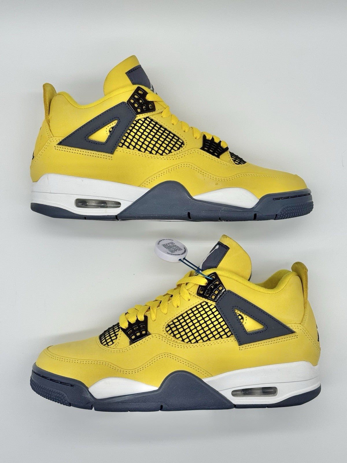 WORN ONCE - Size 9.5 - Jordan 4 Retro Mid Lightning