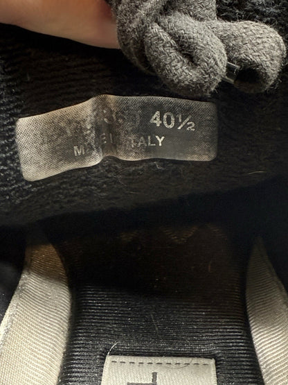 Size 7.5 - Chanel Sneaker Black Men