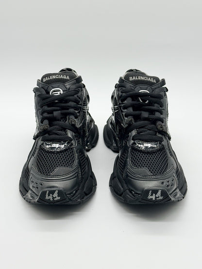 Size 8 - Balenciaga Runner Sneaker Black