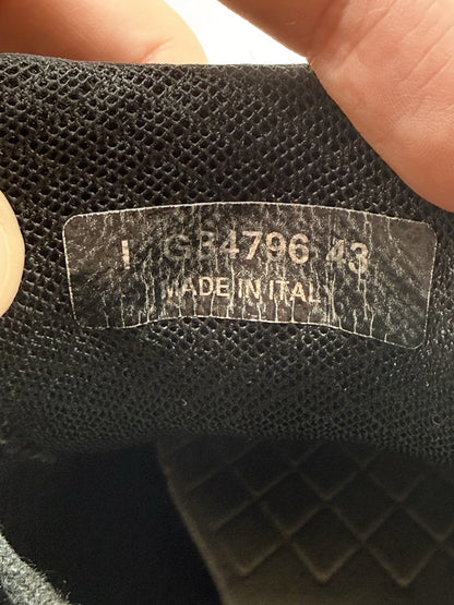 Size 10 - CHANEL CC Logo Low Black Green