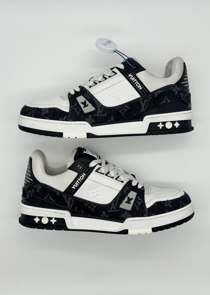 Size 8 - Louis Vuitton Trainer Low Black