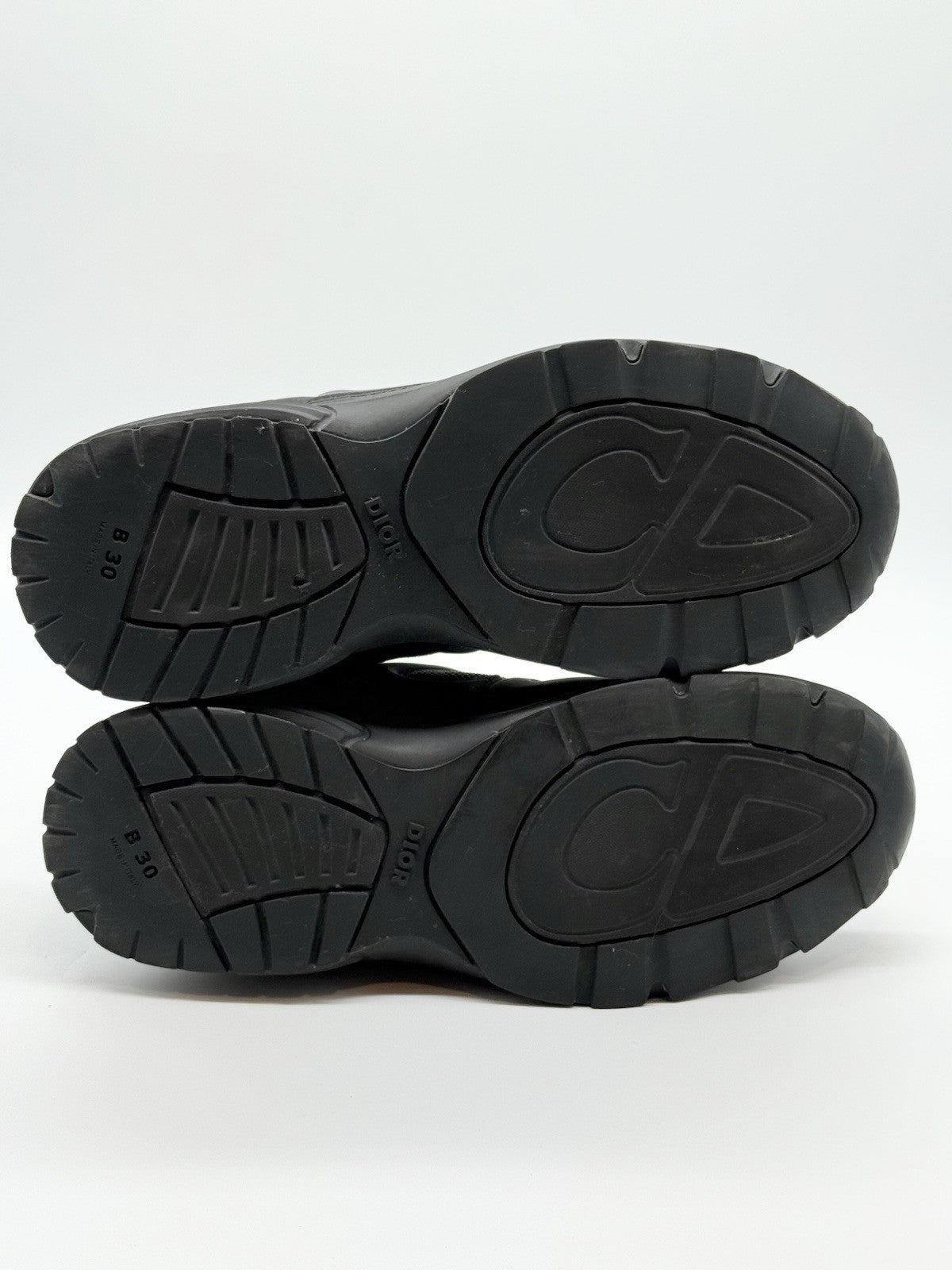 Size 9 - Dior B30 Black - 3SN279ZRF-H900