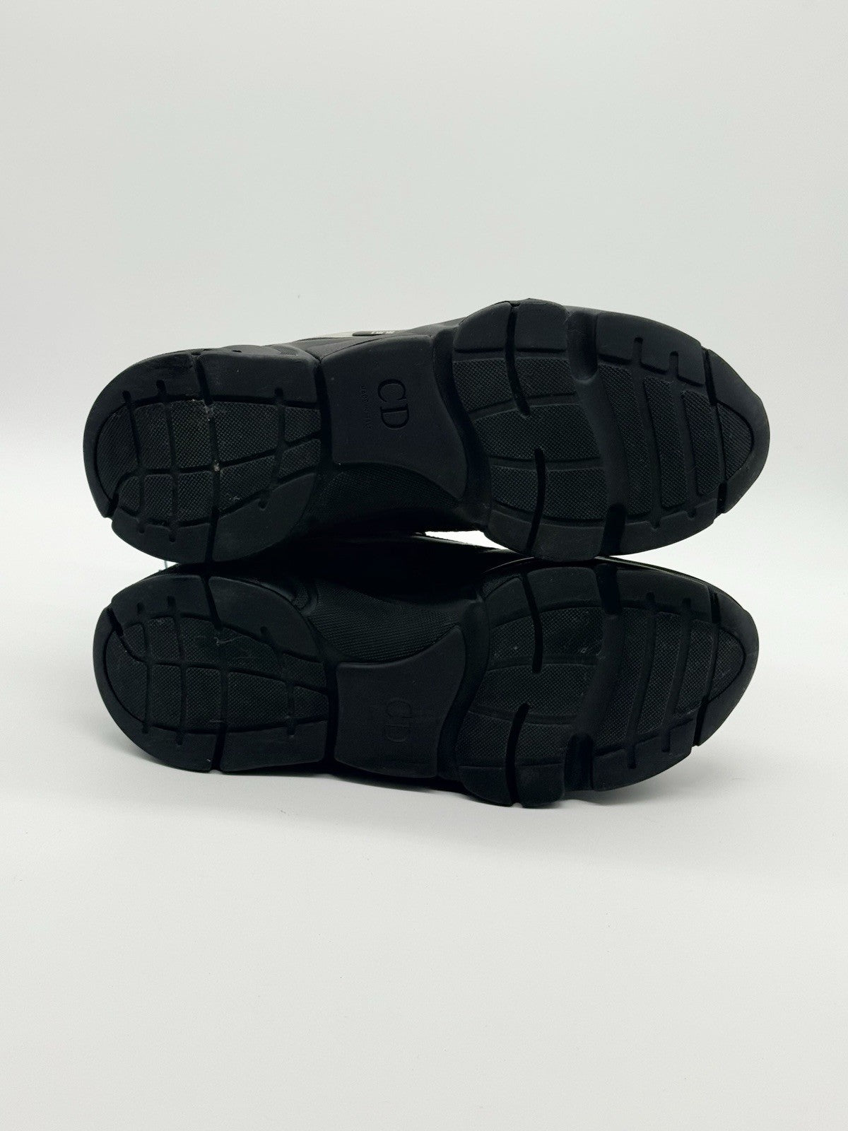 Size 9.5 - Dior B22 Black Reflective